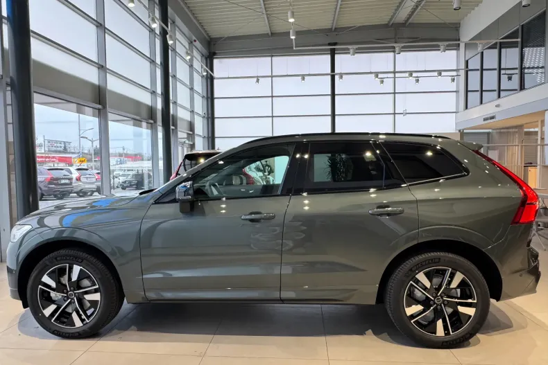 Volvo XC60 din 2025 cu 9 km - oferta VOL175890 - foto 9