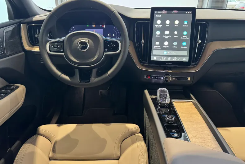 Volvo XC60 din 2025 cu 9 km - oferta VOL175890 - foto 12