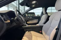 Volvo XC60 din 2025 cu 9 km - oferta VOL175890 - foto 13