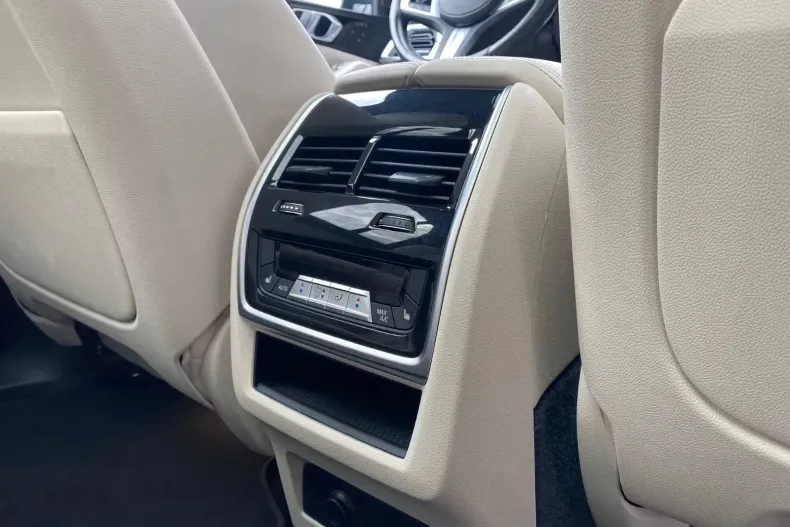 BMW X7 din 2023 cu 89.985 km - oferta BMW175894 - foto 20