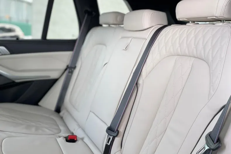 BMW X5 din 2025 cu 7 km - oferta BMW175902 - foto 8