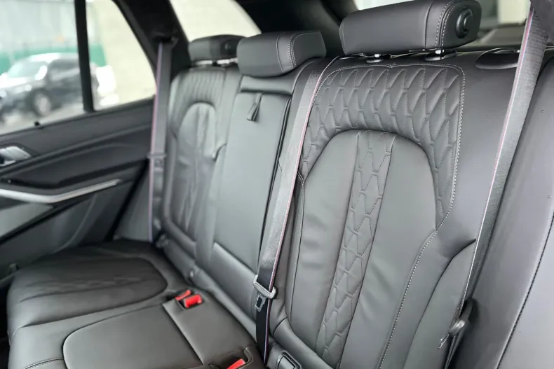 BMW X5 din 2025 cu 7 km - oferta BMW175903 - foto 9