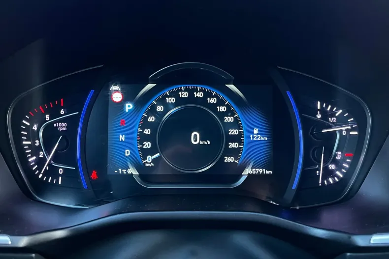 Hyundai SANTA FE din 2020 cu 165.791 km - oferta HYU175908 - foto 17