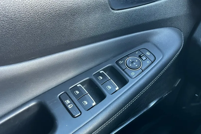 Hyundai SANTA FE din 2020 cu 165.791 km - oferta HYU175908 - foto 23