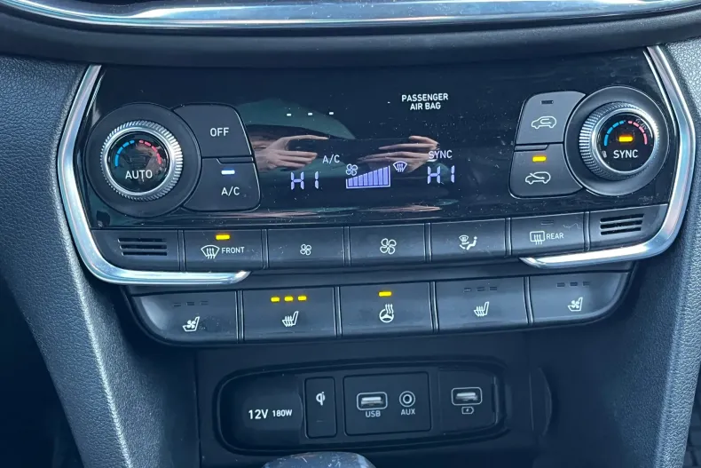 Hyundai SANTA FE din 2020 cu 165.791 km - oferta HYU175908 - foto 27