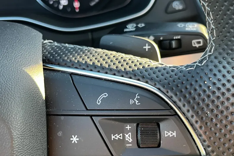 Audi Q5 din 2023 cu 63.820 km - oferta AUD175909 - foto 17