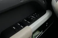 Land Rover Defender din 2024 cu 98.900 km - oferta LAN175911 - foto 19