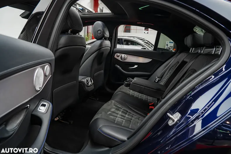 Mercedes-Benz C 300 din 2021 cu 57.000 km - oferta MER175916 - foto 6