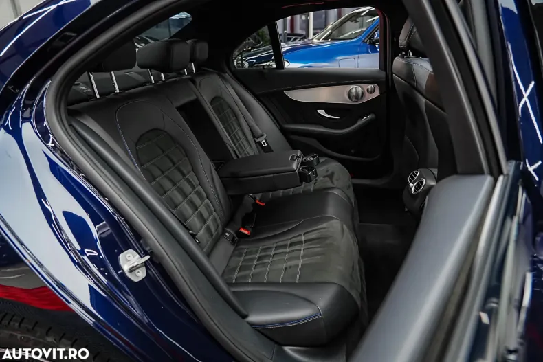 Mercedes-Benz C 300 din 2021 cu 57.000 km - oferta MER175916 - foto 10