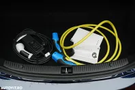 Mercedes-Benz C 300 din 2021 cu 57.000 km - oferta MER175916 - foto 40