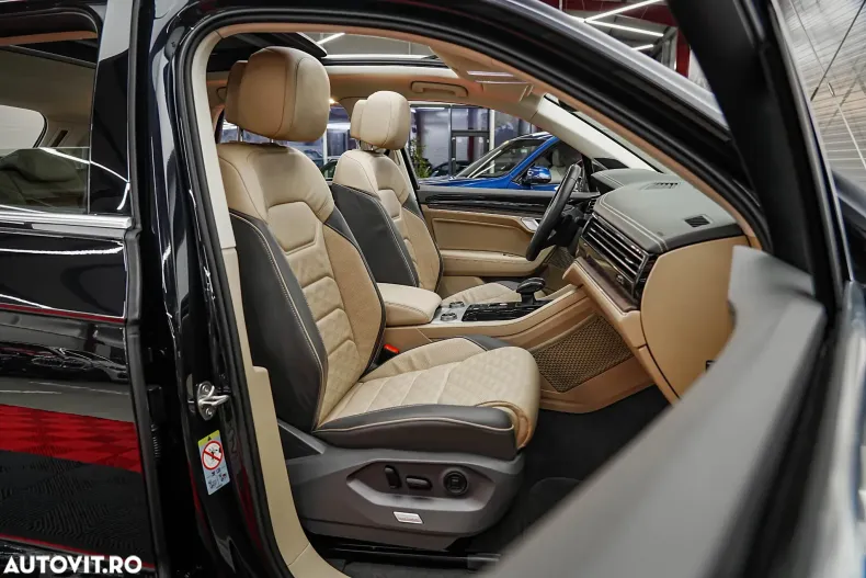 Volkswagen Touareg din 2021 cu 138.000 km - oferta VOL175917 - foto 10