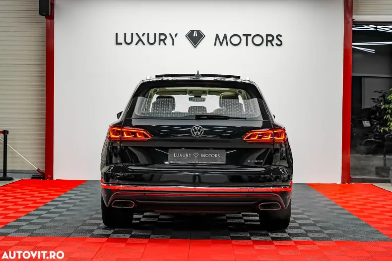 Volkswagen Touareg din 2021 cu 138.000 km - oferta VOL175917 - foto 13