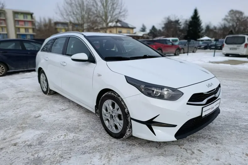 Kia Ceed din 2022 cu 119.272 km - oferta KIA175922 - foto 3