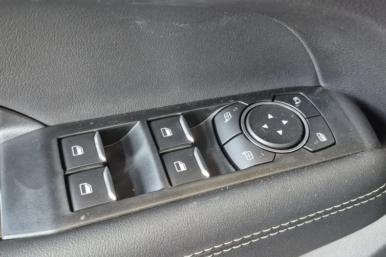 Volkswagen Amarok din 2025 cu 200 km - oferta VOL175925 - foto 13