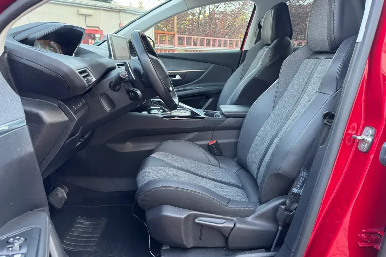 Peugeot 3008 din 2020 cu 103.500 km - oferta PEU175927 - foto 18