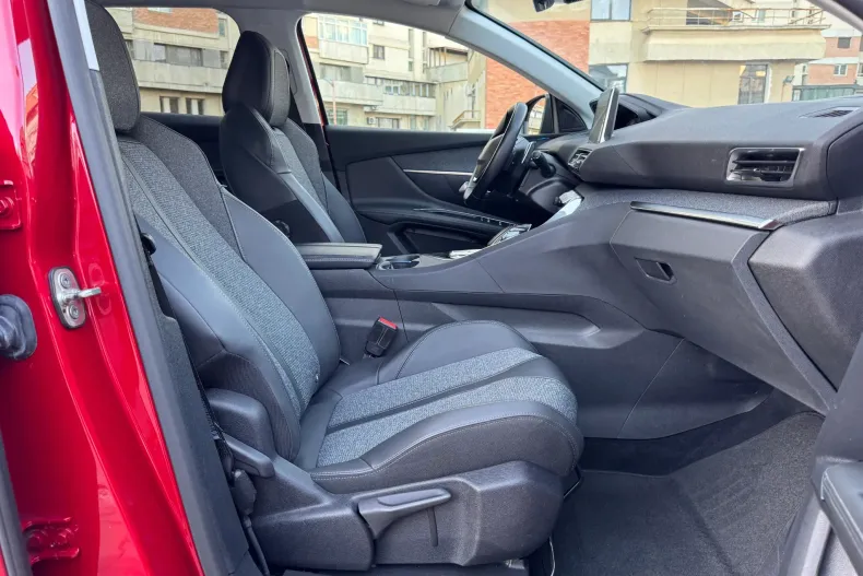 Peugeot 3008 din 2020 cu 103.500 km - oferta PEU175927 - foto 21