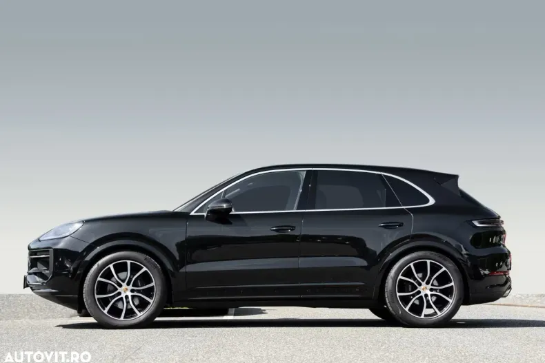 Porsche Cayenne din 2023 cu 35.782 km - oferta POR175931 - foto 11