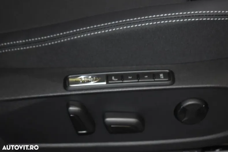 Ford Explorer din 2025 cu 1 km - oferta FOR175934 - foto 15