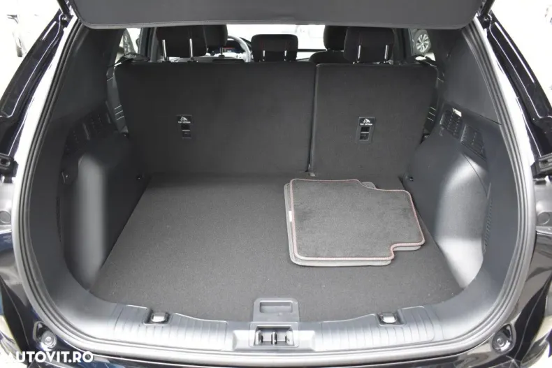 Ford Kuga din 2025 cu 1 km - oferta FOR175938 - foto 20