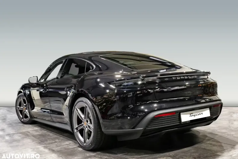 Porsche Taycan din 2025 cu 25.200 km - oferta POR175940 - foto 3