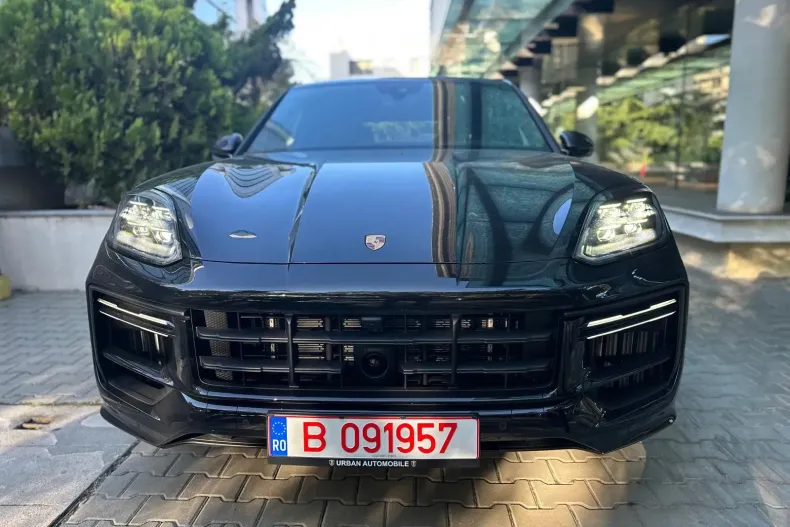 Porsche Cayenne Coupe din 2025 cu 5.000 km - oferta POR175941 - foto 2