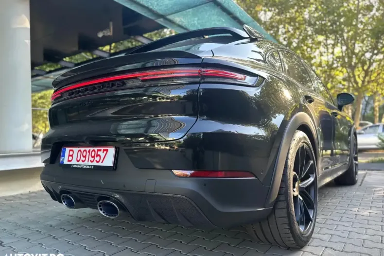 Porsche Cayenne Coupe din 2025 cu 5.000 km - oferta POR175941 - foto 18