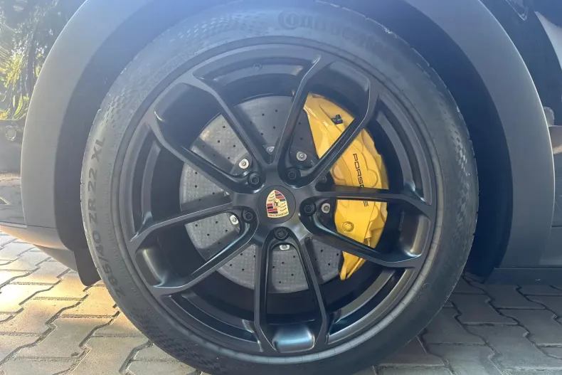 Porsche Cayenne Coupe din 2025 cu 5.000 km - oferta POR175941 - foto 20