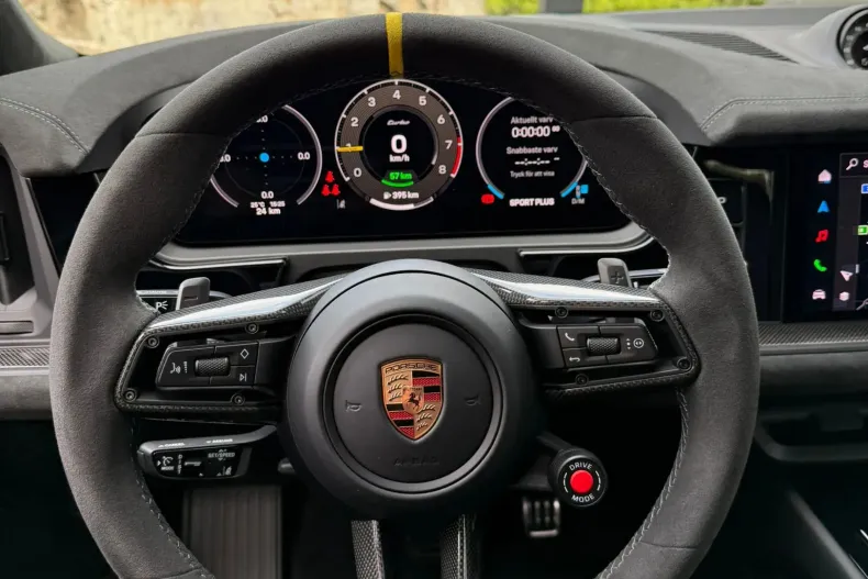 Porsche Cayenne Coupe din 2025 cu 5.000 km - oferta POR175941 - foto 24