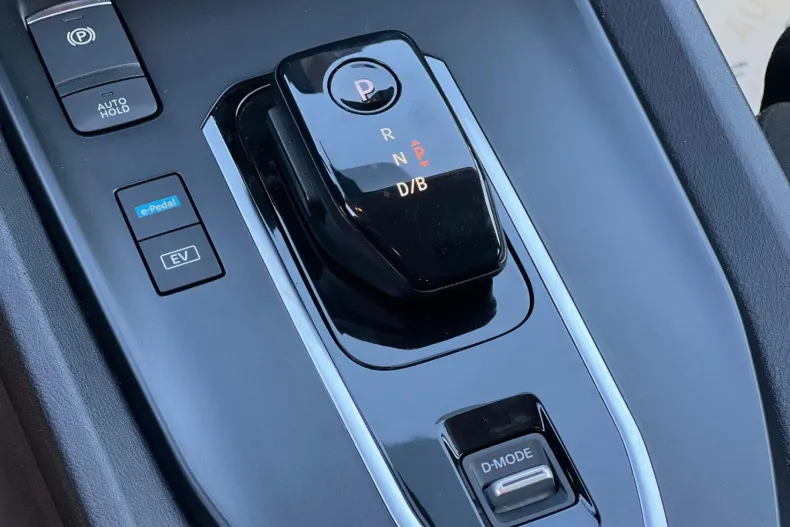 Nissan Qashqai din 2023 cu 56.000 km - oferta NIS175947 - foto 21