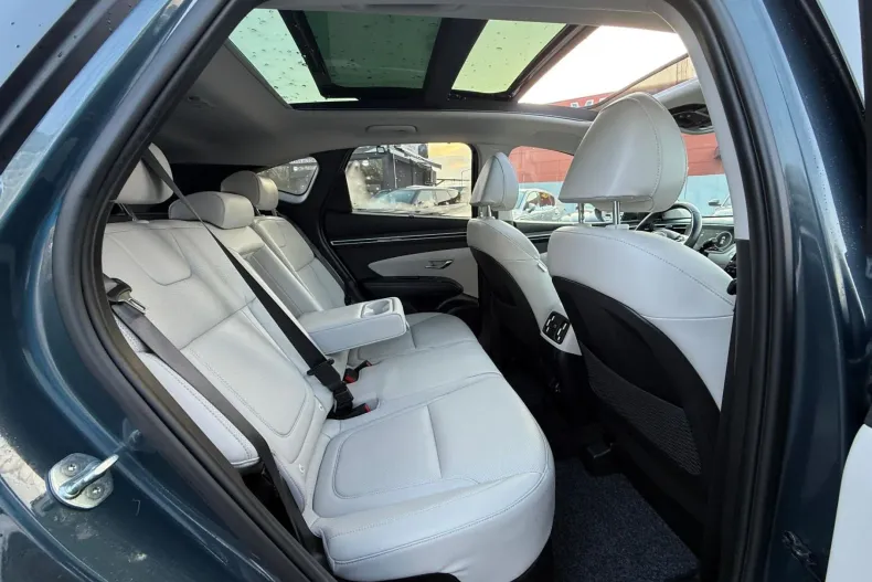 Hyundai TUCSON din 2021 cu 101.820 km - oferta HYU175948 - foto 30