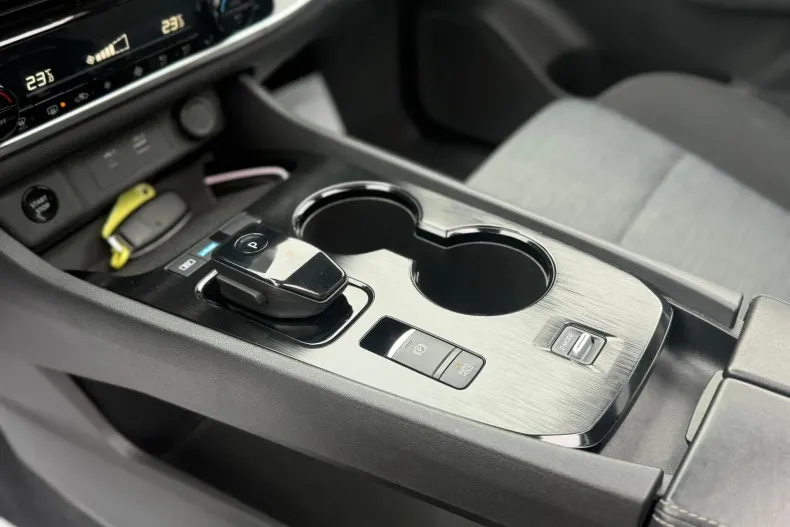 Nissan X-Trail din 2023 cu 67.946 km - oferta NIS175949 - foto 27