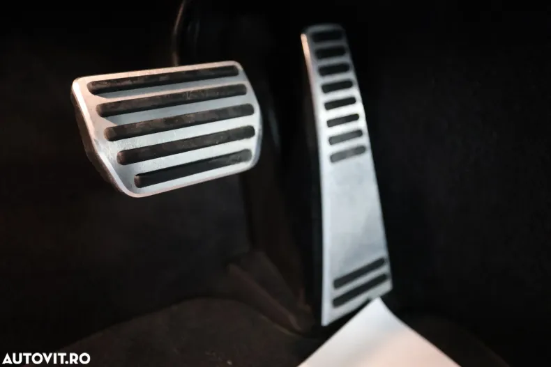 Volvo XC60 din 2022 cu 140.000 km - oferta VOL175953 - foto 18