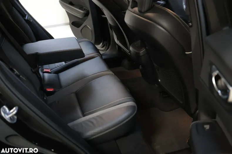 Volvo XC60 din 2022 cu 140.000 km - oferta VOL175953 - foto 36