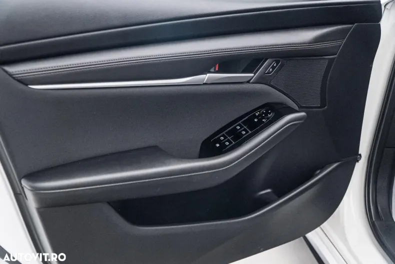 Mazda 3 din 2021 cu 76.900 km - oferta MAZ175955 - foto 26