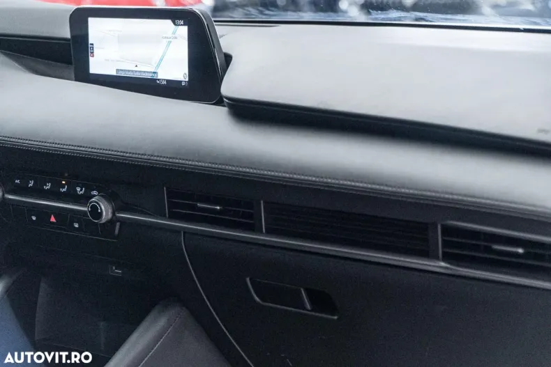 Mazda 3 din 2021 cu 76.900 km - oferta MAZ175955 - foto 30