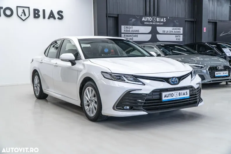 Toyota Camry din 2022 cu 140.000 km - oferta TOY175956 - foto 3