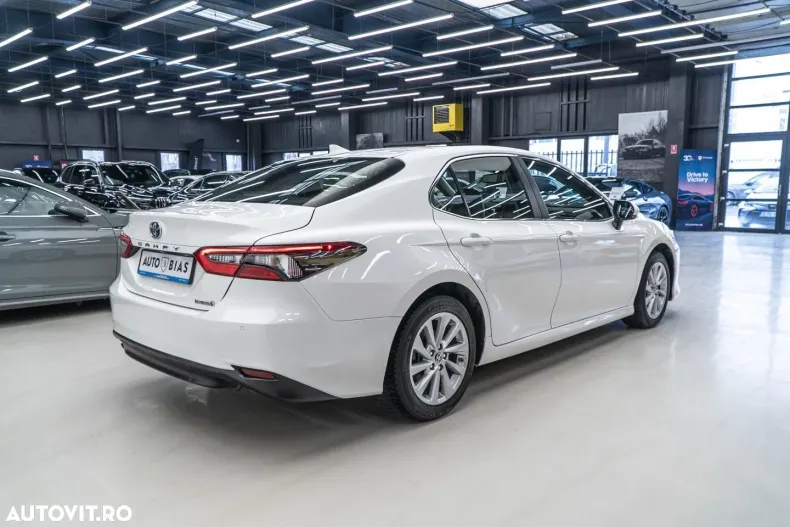 Toyota Camry din 2022 cu 140.000 km - oferta TOY175956 - foto 7