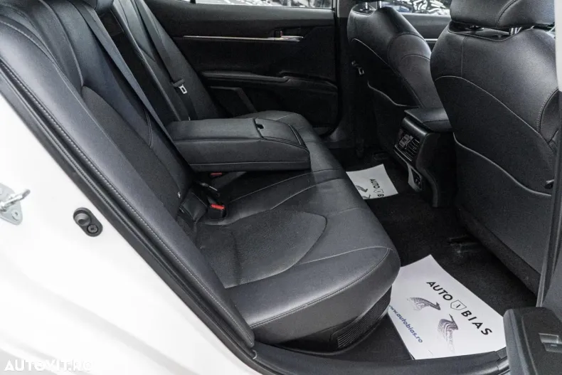 Toyota Camry din 2022 cu 140.000 km - oferta TOY175956 - foto 8