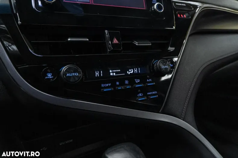 Toyota Camry din 2022 cu 140.000 km - oferta TOY175956 - foto 11