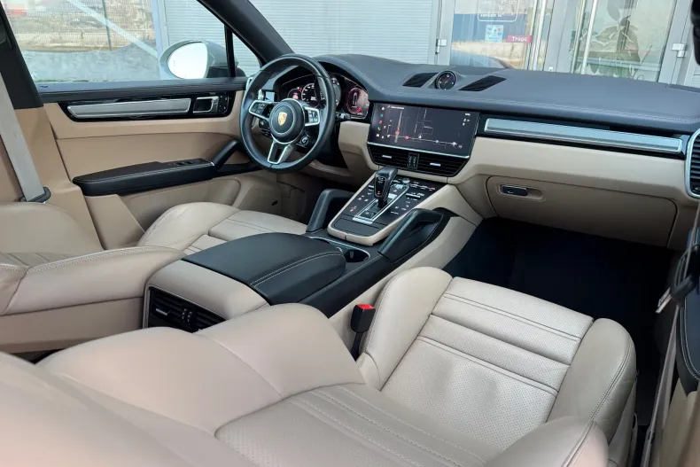 Porsche Cayenne din 2022 cu 98.000 km - oferta POR175961 - foto 9