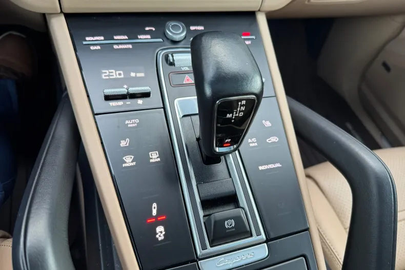 Porsche Cayenne din 2022 cu 98.000 km - oferta POR175961 - foto 28