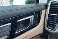 Porsche Cayenne din 2022 cu 98.000 km - oferta POR175961 - foto 30