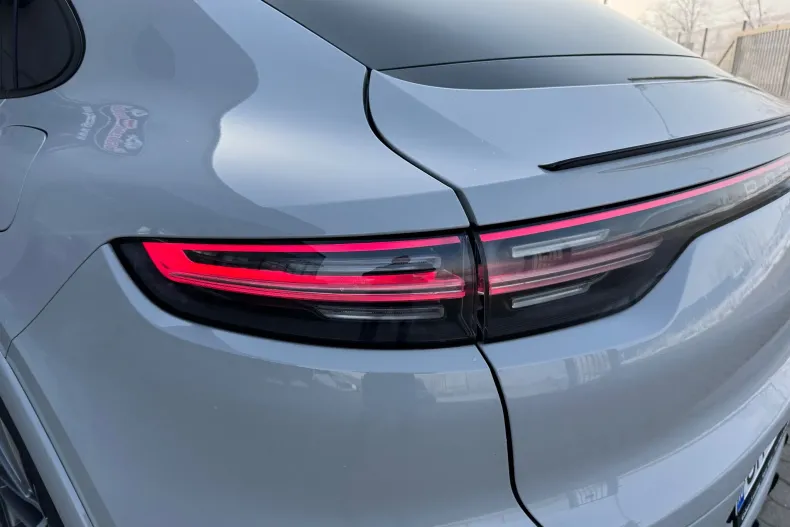 Porsche Cayenne din 2022 cu 98.000 km - oferta POR175961 - foto 36