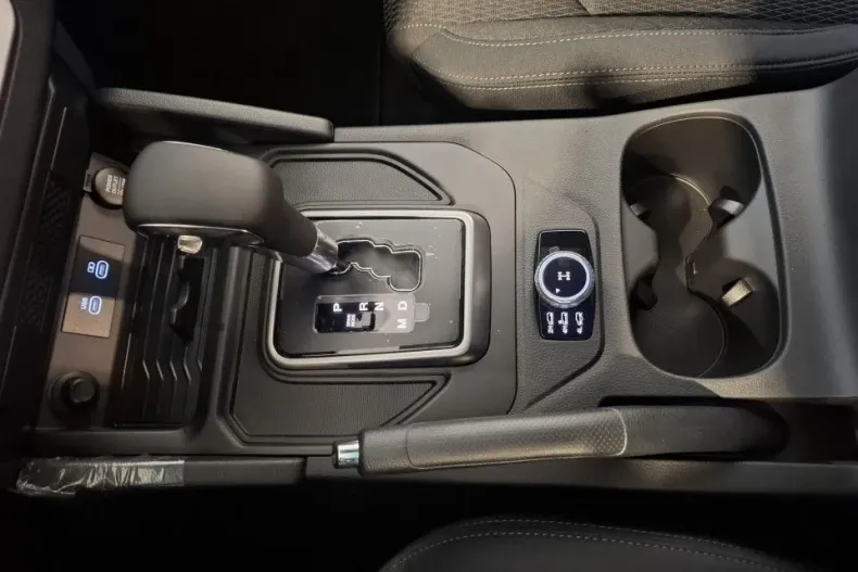 KG Mobility Musso din 2025 cu 14 km - oferta KGM175965 - foto 13