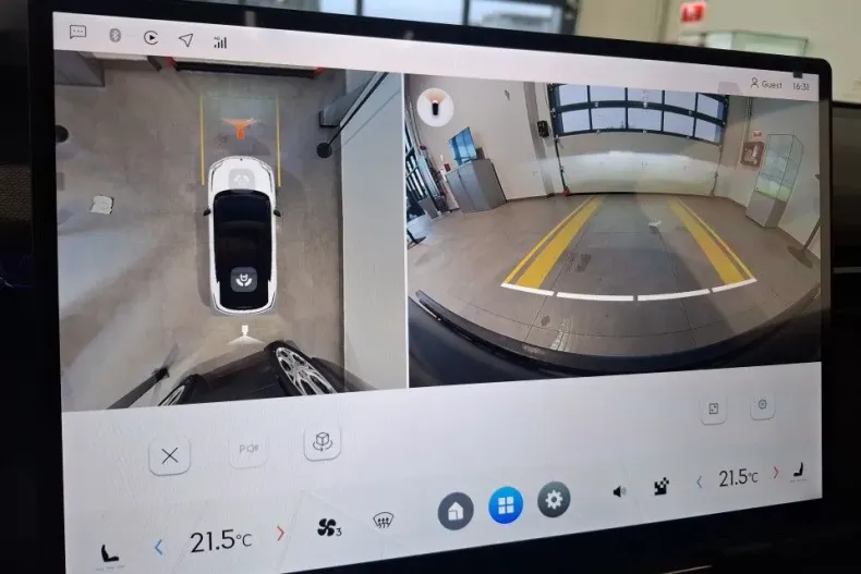 Lynk&Co 8 din 2025 cu 1.400 km - oferta LYN175968 - foto 31