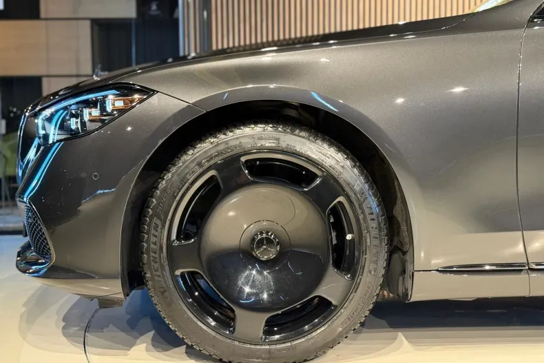 Mercedes-Benz S Maybach din 2024 cu 42.800 km - oferta MER175974 - foto 5