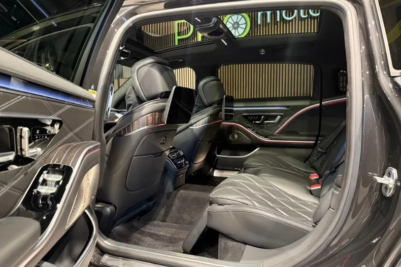 Mercedes-Benz S Maybach din 2024 cu 42.800 km - oferta MER175974 - foto 12