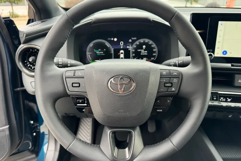 Toyota C-HR din 2025 cu 2.640 km - oferta TOY175976 - foto 15