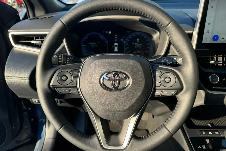 Toyota Corolla Cross din 2025 cu 3.565 km - oferta TOY175977 - foto 14