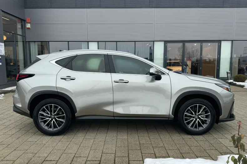 Lexus Seria NX din 2026 cu 4 km - oferta LEX175979 - foto 8